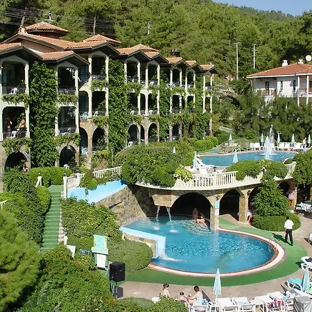 Club Aquarium Hotel İçmeler