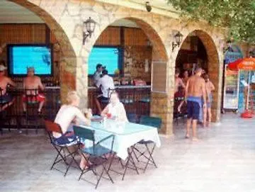 Hotel Club Aquarium İçmeler