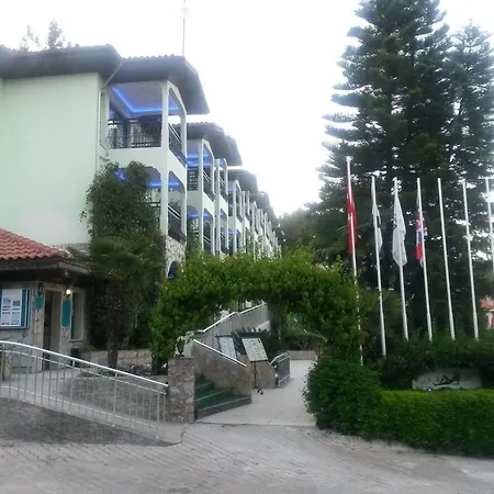 Hotel Club Aquarium İçmeler
